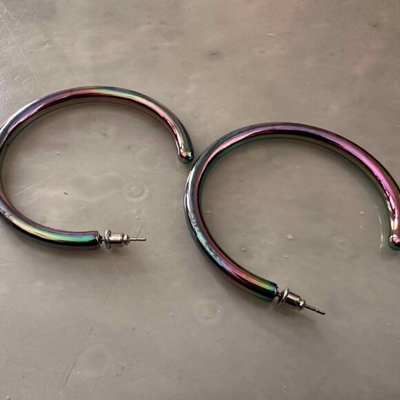 Necklace - Picture 2 of 3